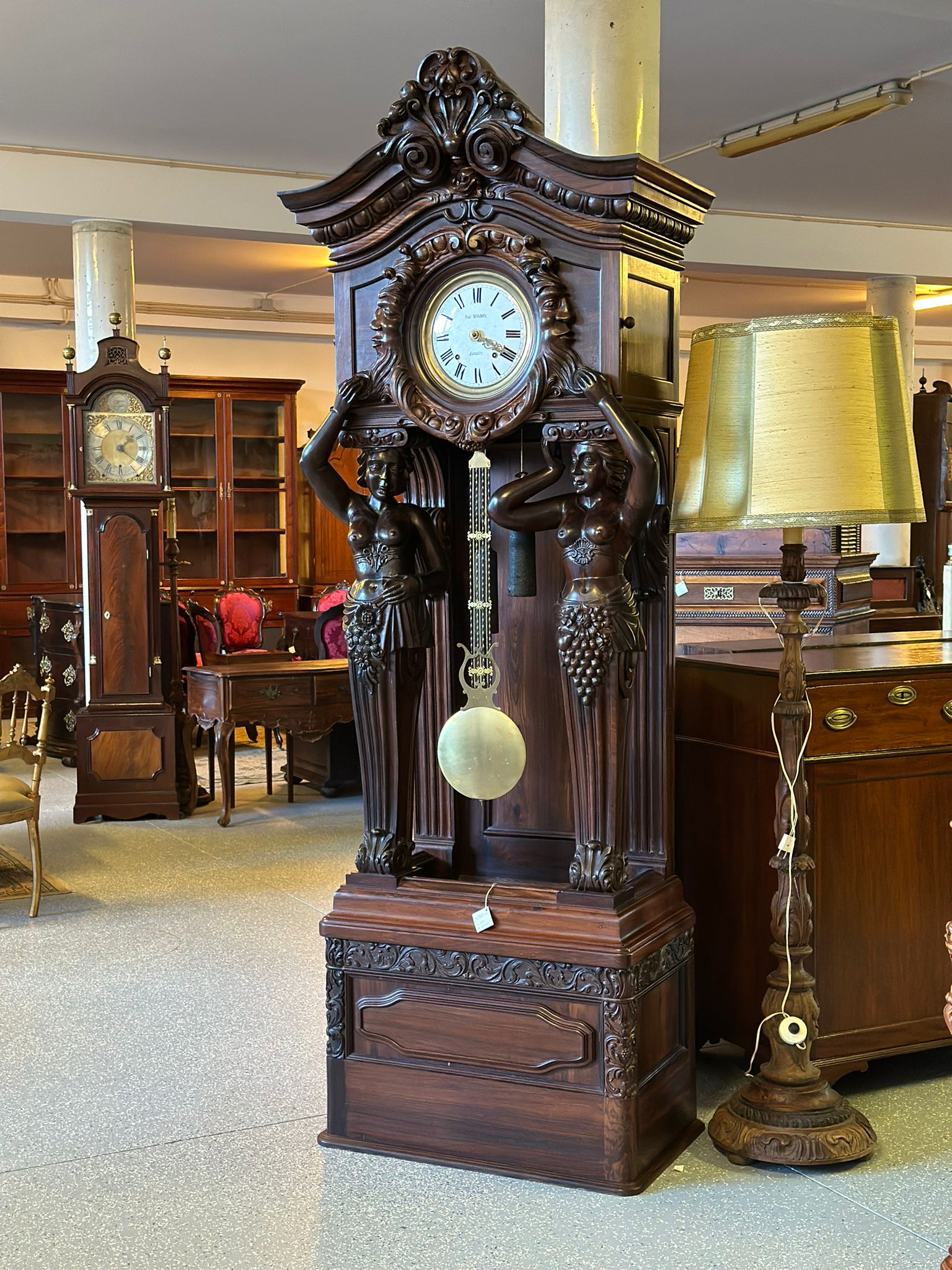 Standing clock