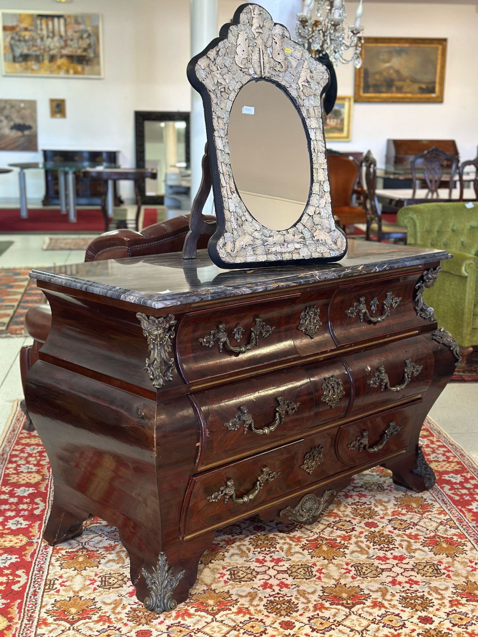 Cómoda com Pedra