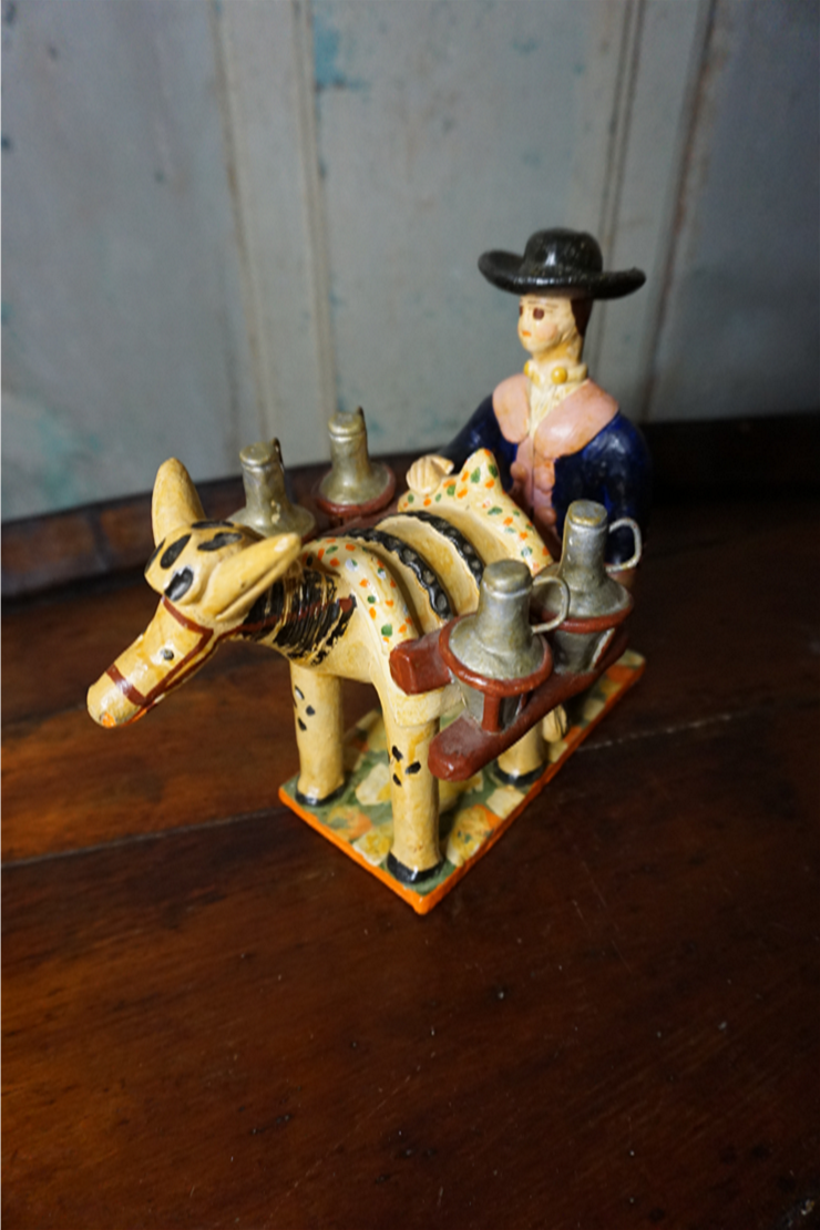 Aguadeiro com burro
