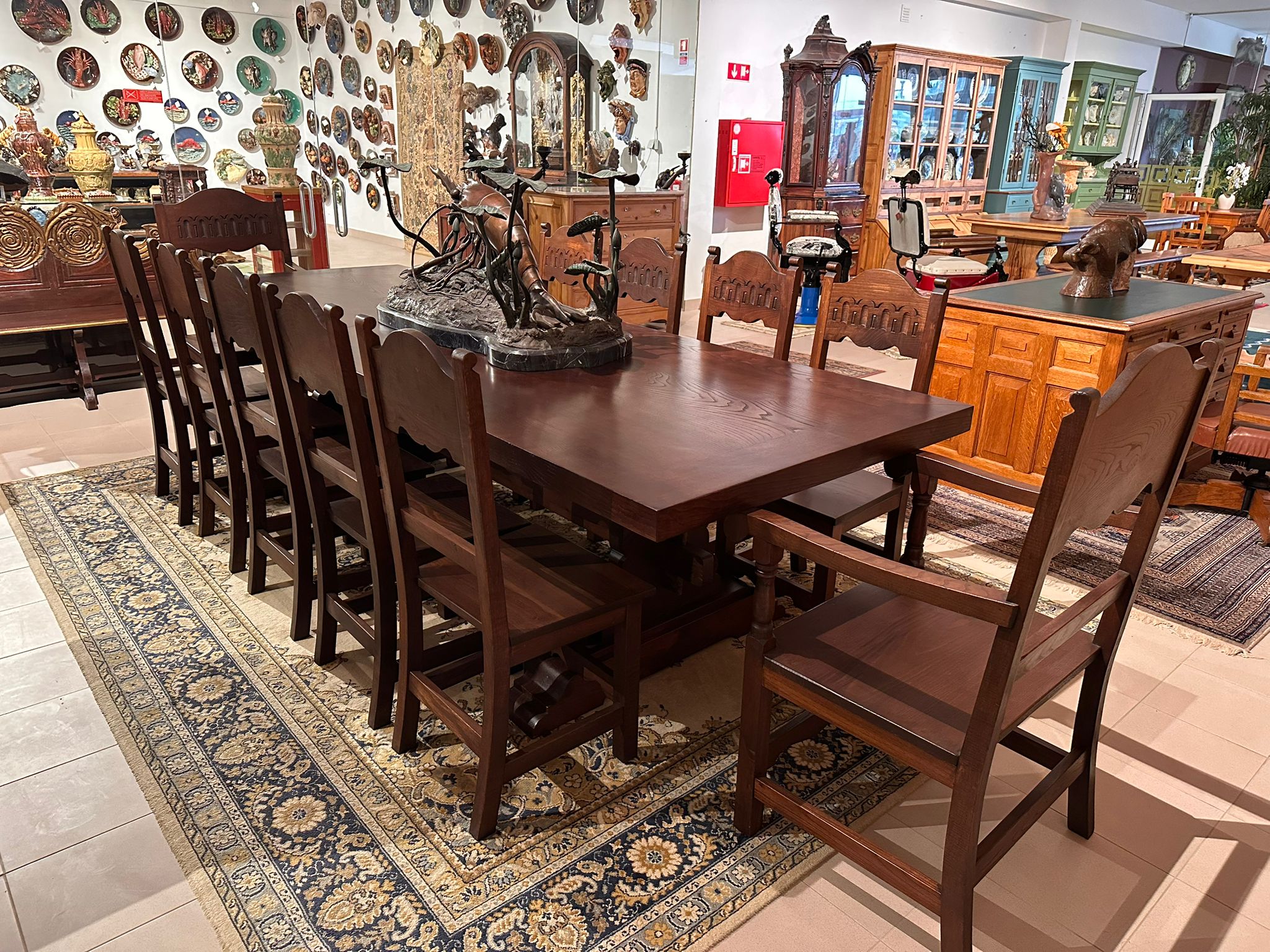 Table and chair set