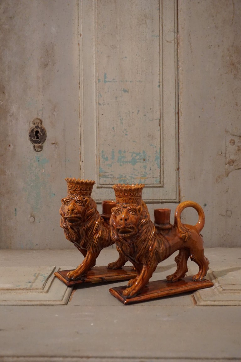 Pair of candlesticks