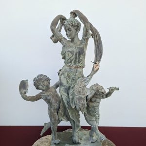 Estátua em bronze