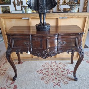 Console table